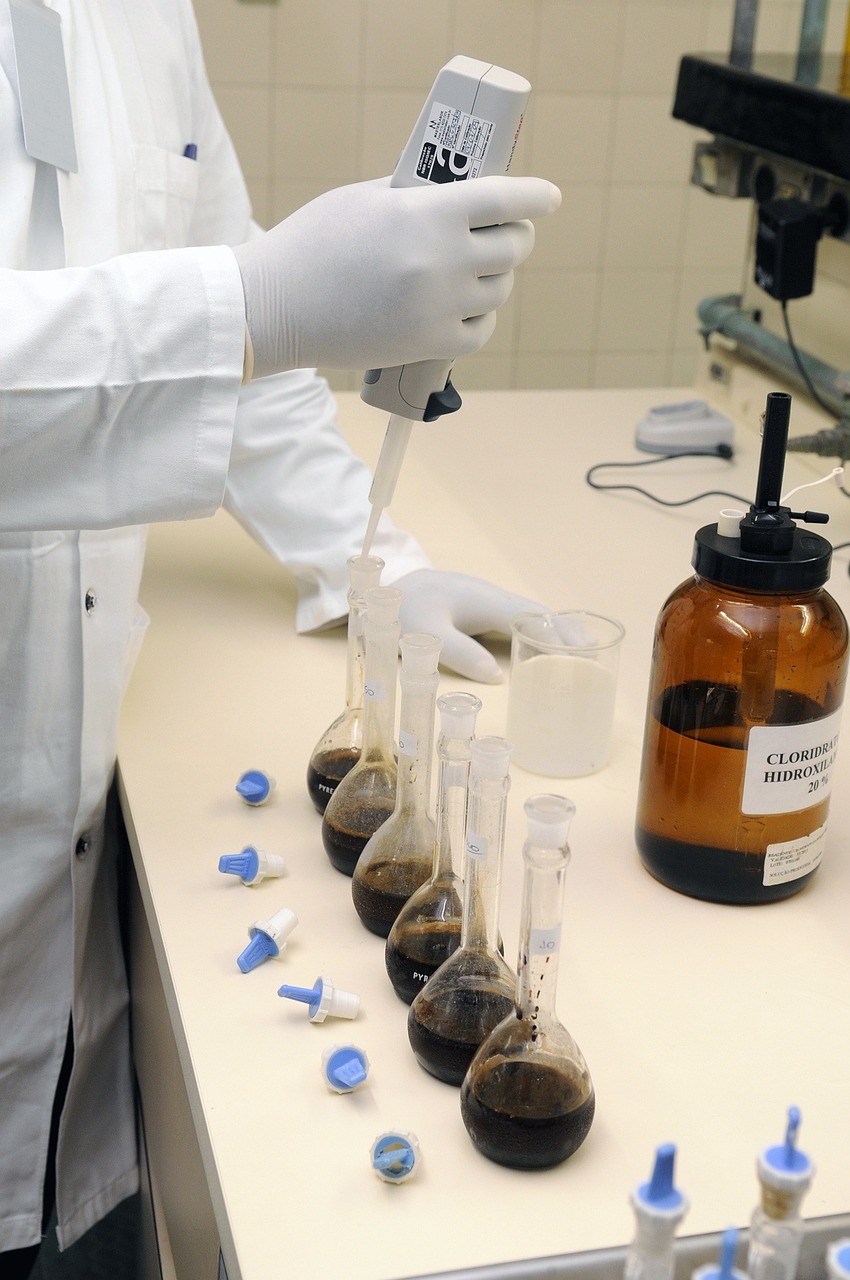 環保型聚氨酯硬泡催化劑，不含重金屬，符合各類嚴苛的環保標準